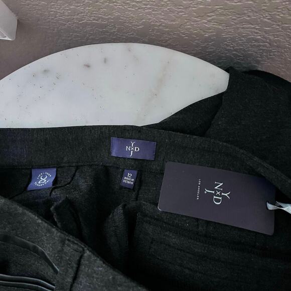 New NYDJ Lift Tuck Slim Leg Charcoal Gray Trouser Pants Stretch Trim NWT 12 - Picture 9 of 11